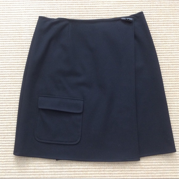 Talbots Black Wrap Skirt - Size 8 - Picture 1 of 12